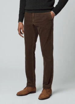 Hackett London SLIM FIT KENSINGTON CORDUROY CHINOS -Hackett London Shop HM212504 899 02 MO