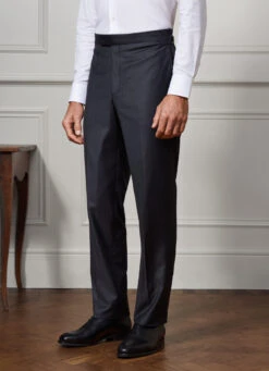 Hackett London WOOL FLANNEL SUIT 17 Hackett London WOOL FLANNEL SUIT -Hackett London Shop HM423116 975 06 MO